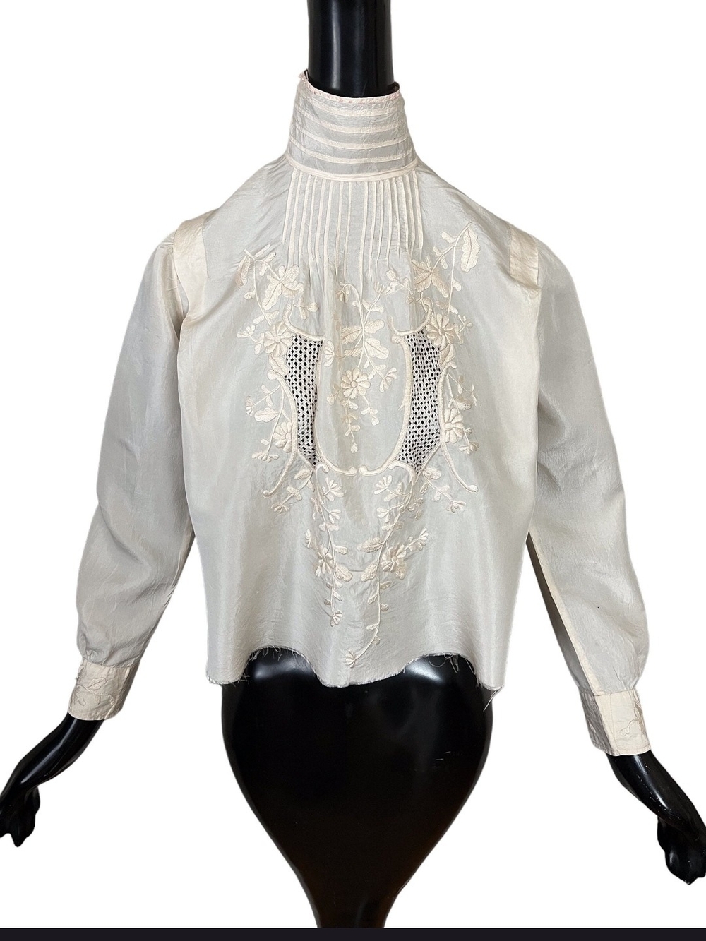 Antique Edwardian Ivory Embroidered High-Neck Blouse